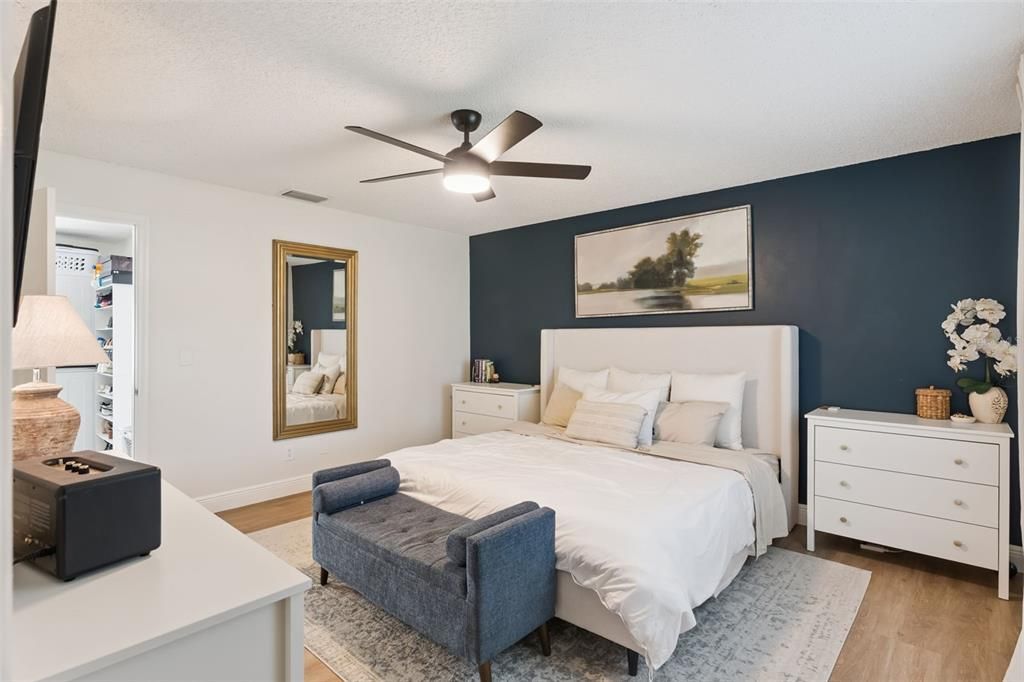 For Sale: $435,000 (4 beds, 2 baths, 1815 Square Feet)