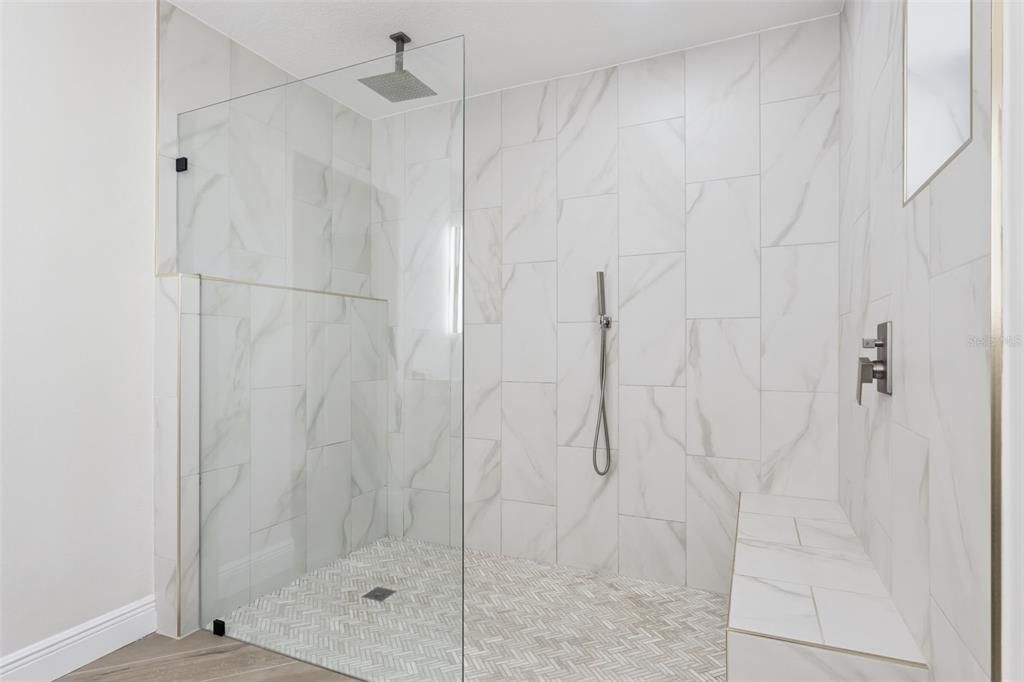 For Sale: $435,000 (4 beds, 2 baths, 1815 Square Feet)