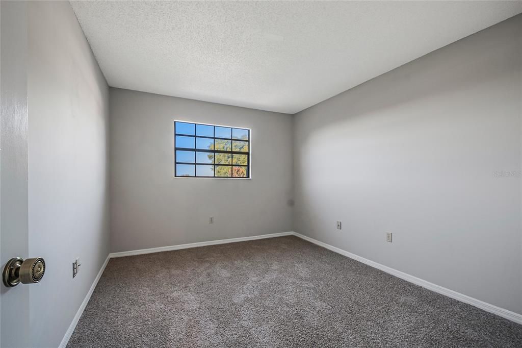 На продажу: $80,000 (2 спален, 2 ванн, 1134 Квадратных фут)