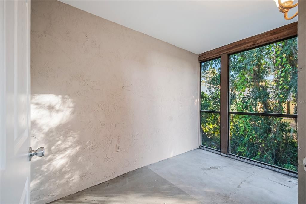 На продажу: $80,000 (2 спален, 2 ванн, 1134 Квадратных фут)