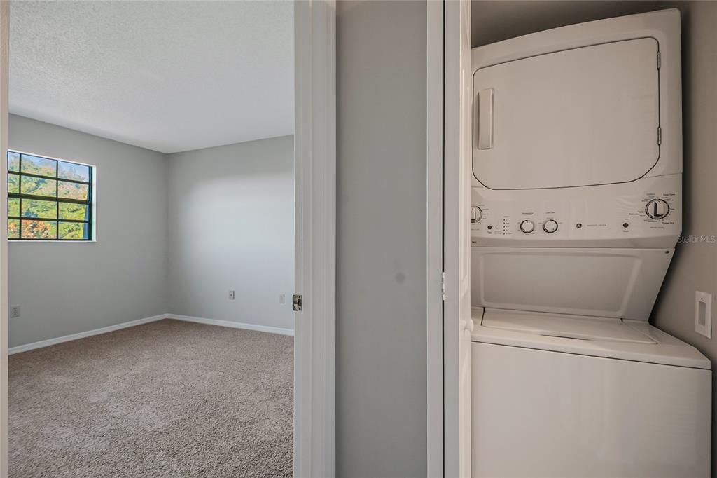 На продажу: $80,000 (2 спален, 2 ванн, 1134 Квадратных фут)