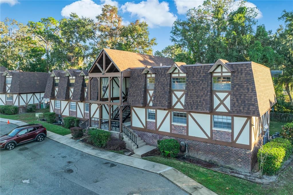 На продажу: $80,000 (2 спален, 2 ванн, 1134 Квадратных фут)