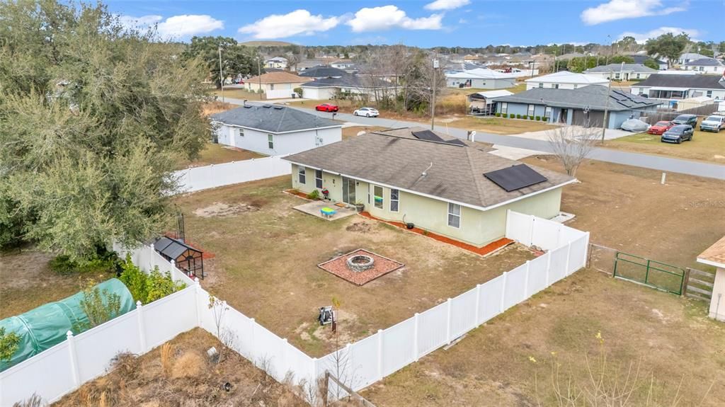 En Venta: $275,000 (3 camas, 2 baños, 1572 Pies cuadrados)