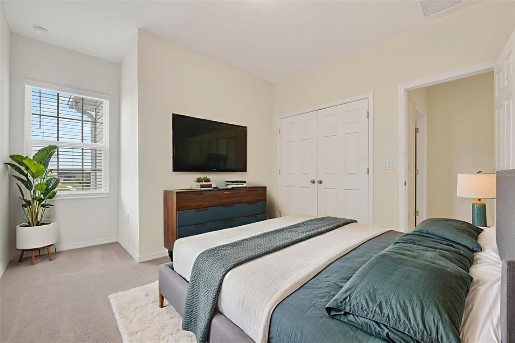 出租: $2,250 (3 贝兹, 2 浴室, 1646 平方英尺)