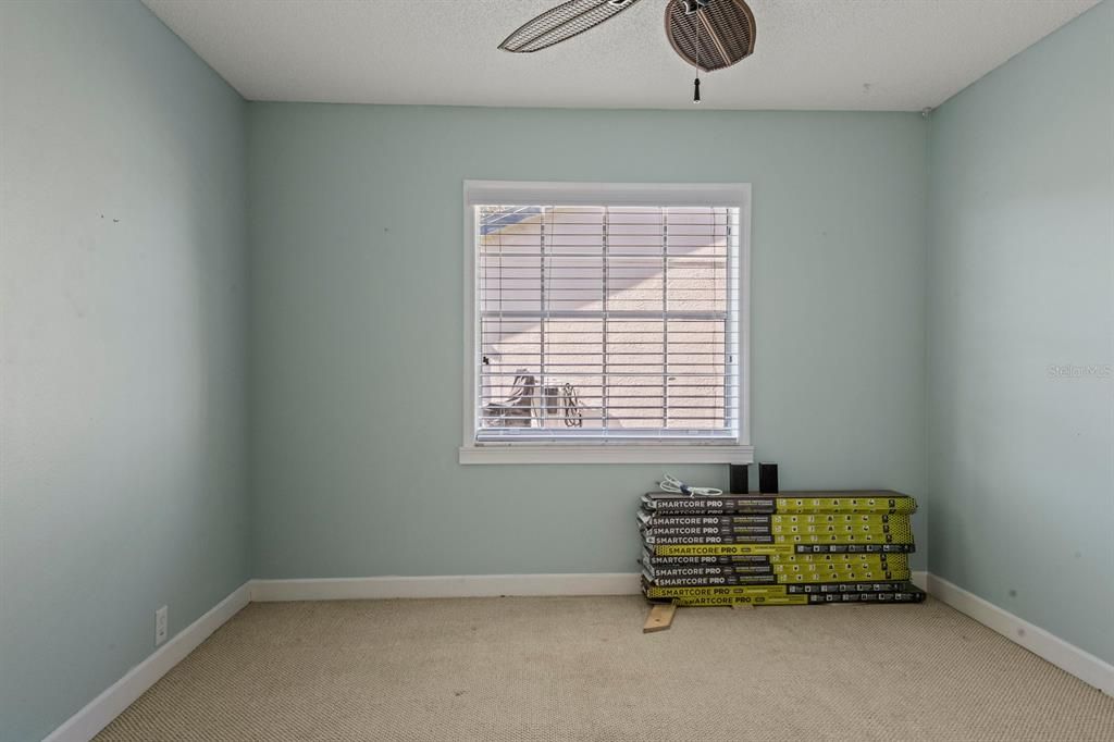 На продажу: $385,000 (3 спален, 2 ванн, 1677 Квадратных фут)