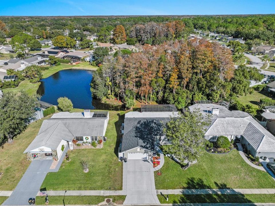 На продажу: $385,000 (3 спален, 2 ванн, 1677 Квадратных фут)