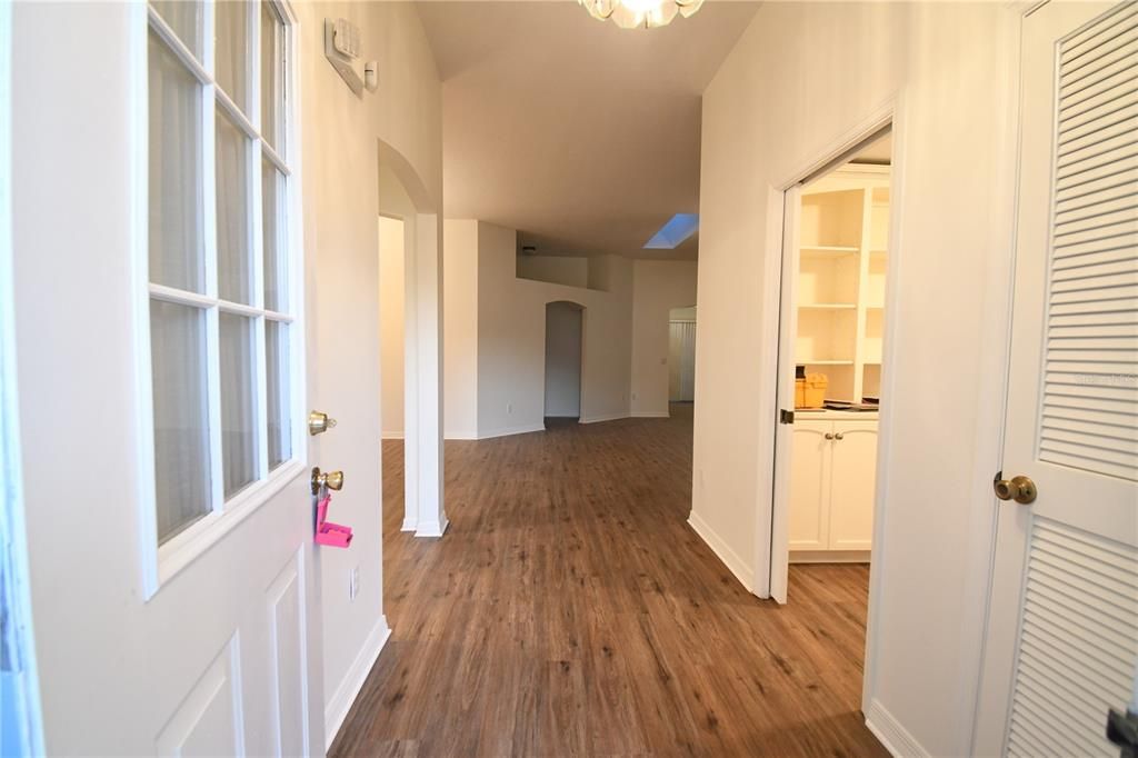 待售: $455,000 (3 贝兹, 2 浴室, 2022 平方英尺)