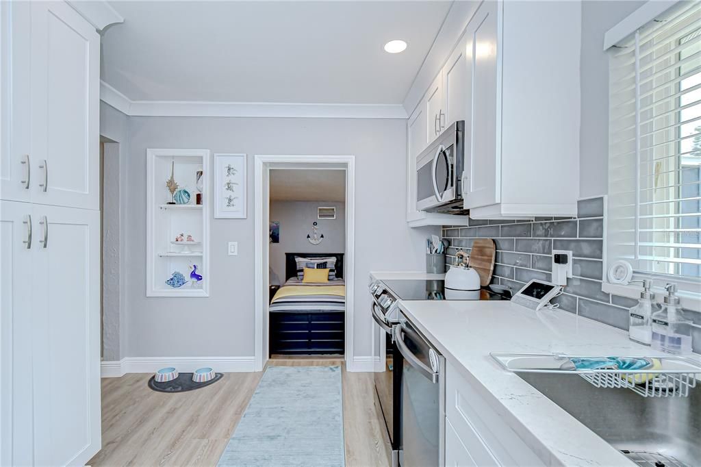 На продажу: $634,900 (3 спален, 2 ванн, 1556 Квадратных фут)