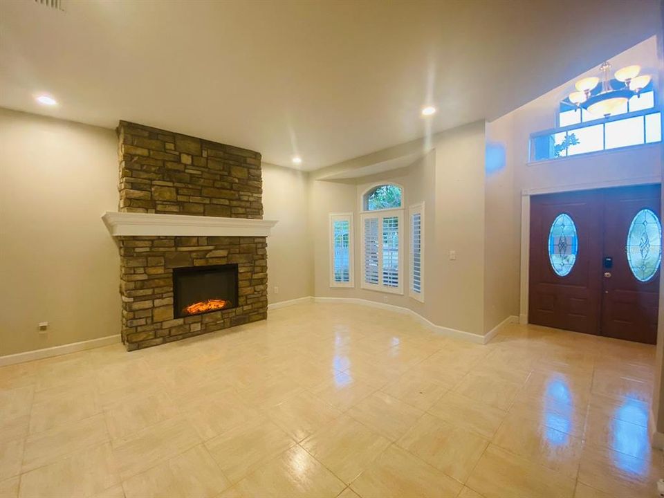 For Rent: $3,000 (4 beds, 2 baths, 2563 Square Feet)