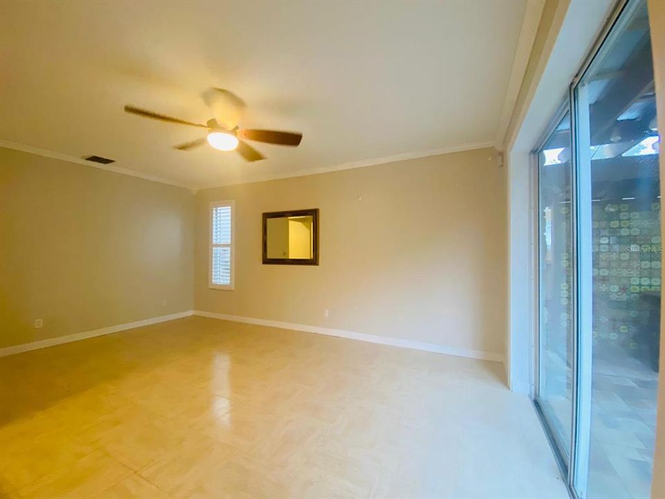 For Rent: $3,000 (4 beds, 2 baths, 2563 Square Feet)