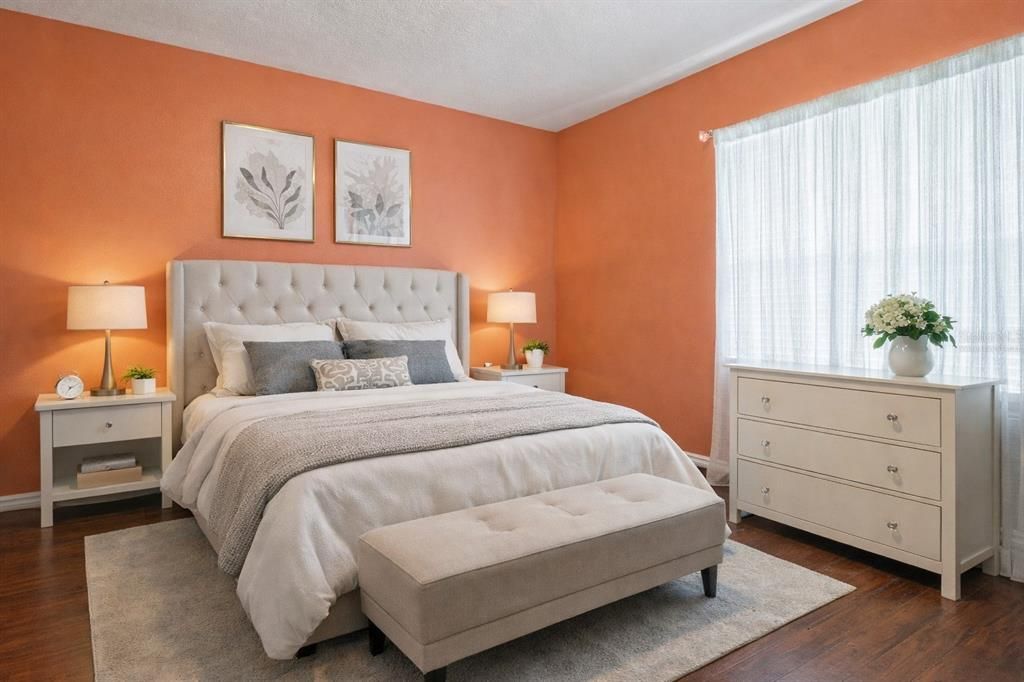 En Venta: $570,000 (4 camas, 4 baños, 3171 Pies cuadrados)