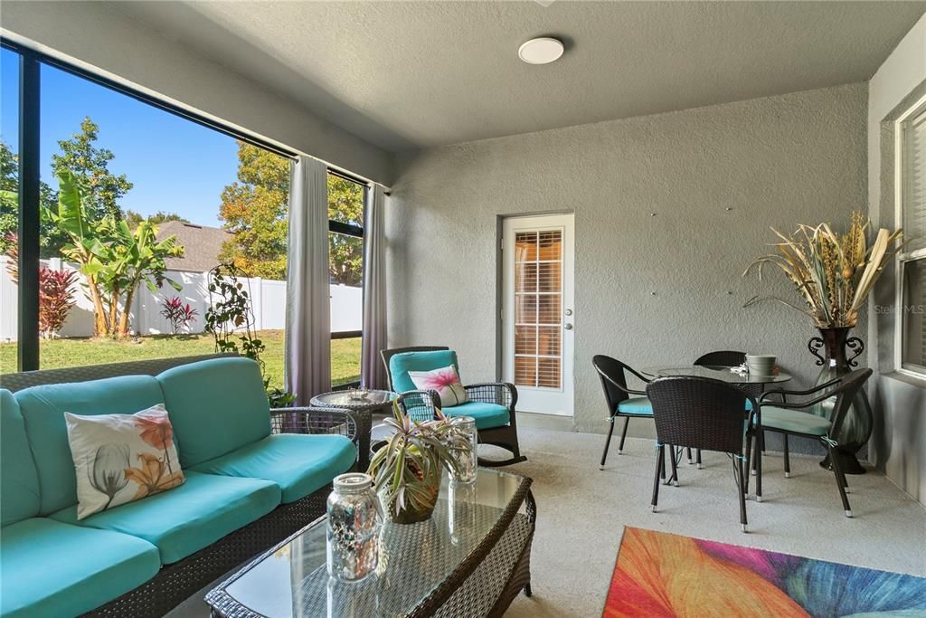 En Venta: $570,000 (4 camas, 4 baños, 3171 Pies cuadrados)