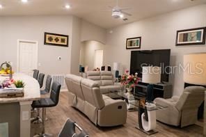For Sale: $380,000 (4 beds, 2 baths, 1715 Square Feet)