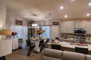 For Sale: $380,000 (4 beds, 2 baths, 1715 Square Feet)