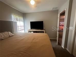 For Sale: $380,000 (4 beds, 2 baths, 1715 Square Feet)