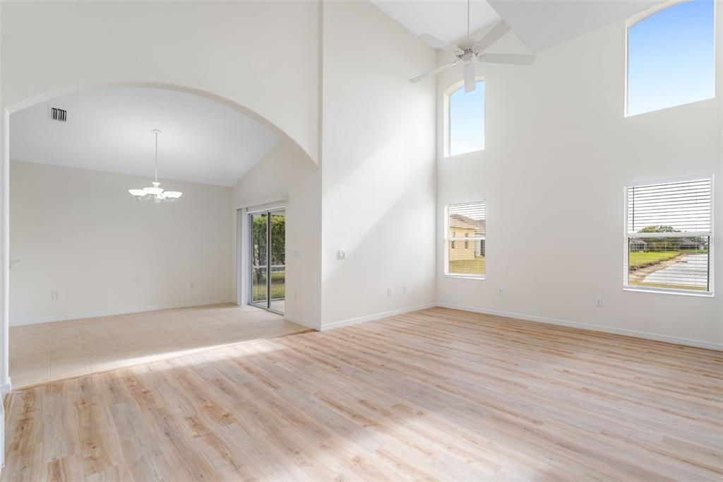 待售: $349,900 (3 贝兹, 2 浴室, 2034 平方英尺)