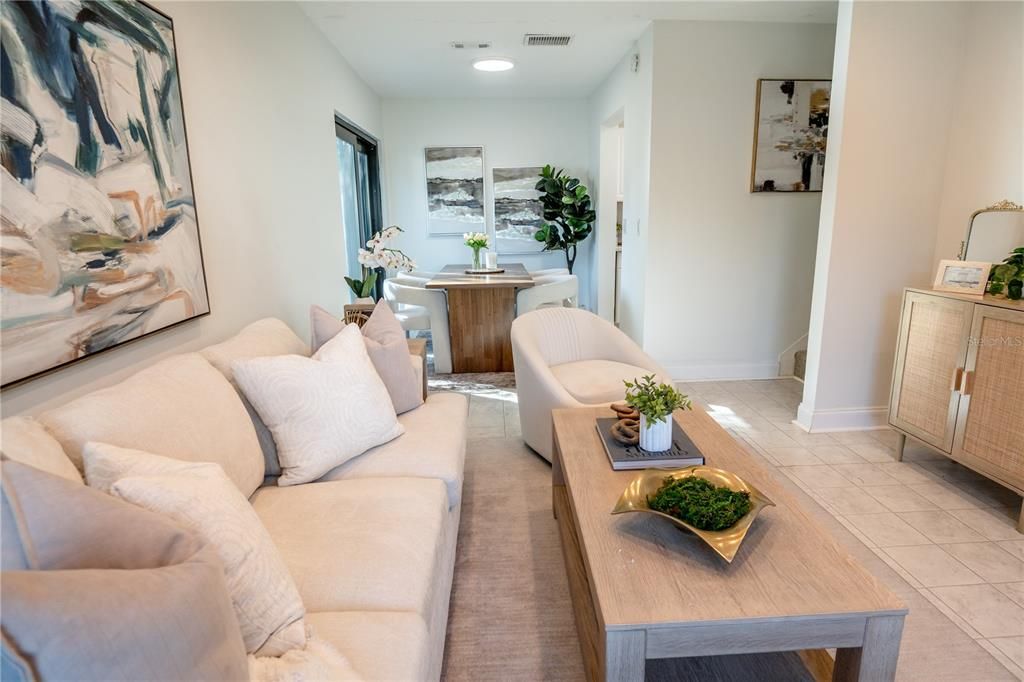 For Sale: $199,999 (1 beds, 1 baths, 830 Square Feet)