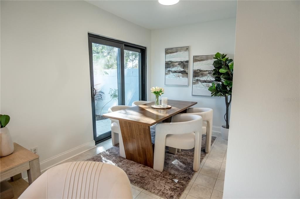 For Sale: $199,999 (1 beds, 1 baths, 830 Square Feet)