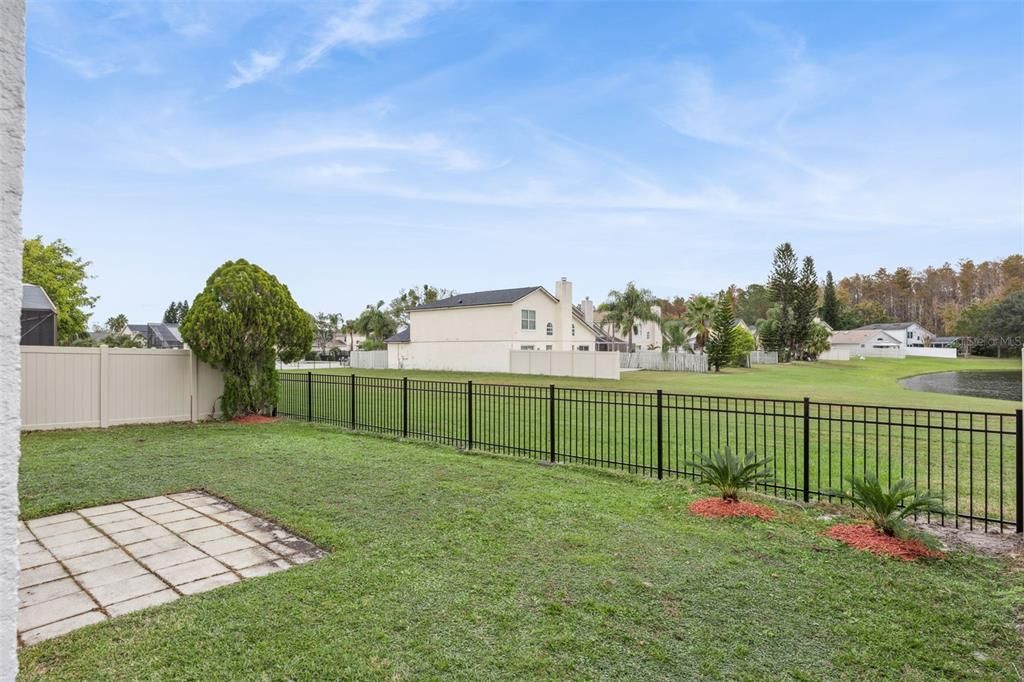 待售: $434,998 (3 贝兹, 2 浴室, 1396 平方英尺)