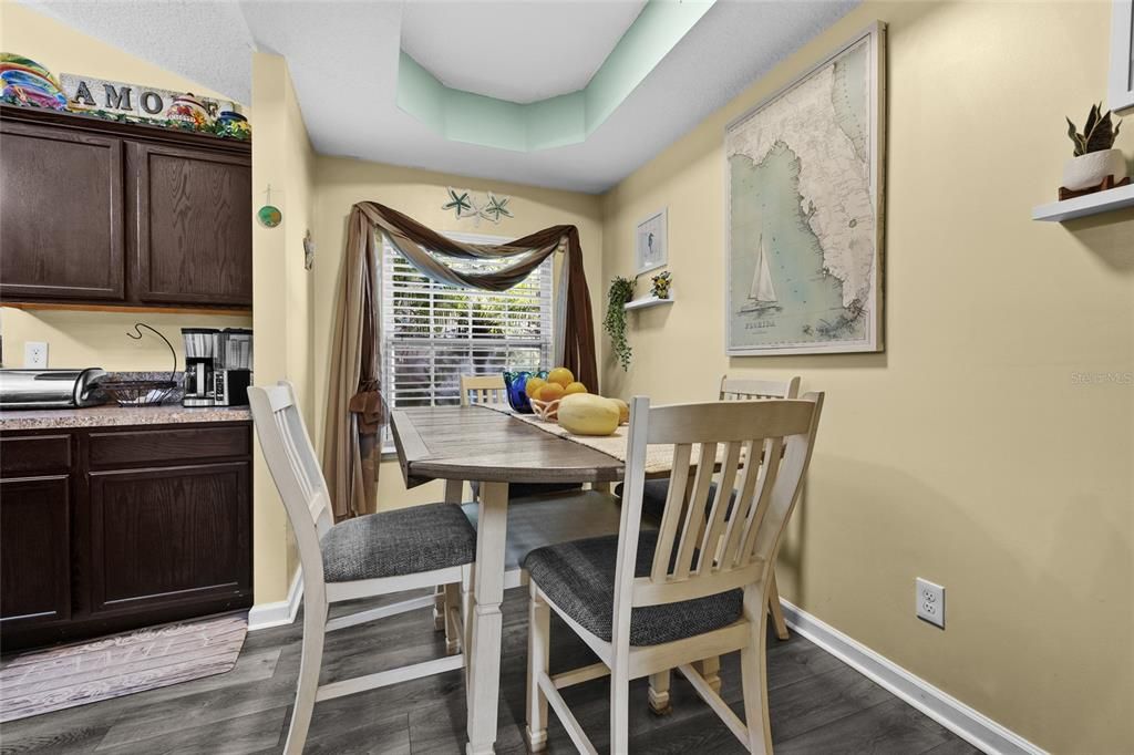 For Sale: $400,000 (4 beds, 2 baths, 1924 Square Feet)