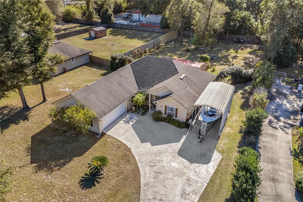 For Sale: $400,000 (4 beds, 2 baths, 1924 Square Feet)