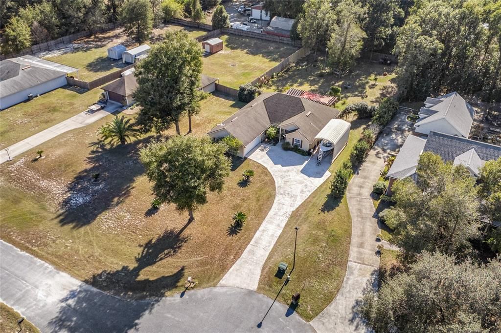 For Sale: $400,000 (4 beds, 2 baths, 1924 Square Feet)