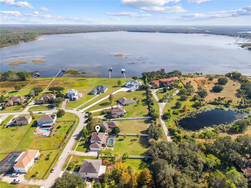 For Sale: $485,000 (4 beds, 2 baths, 2419 Square Feet)