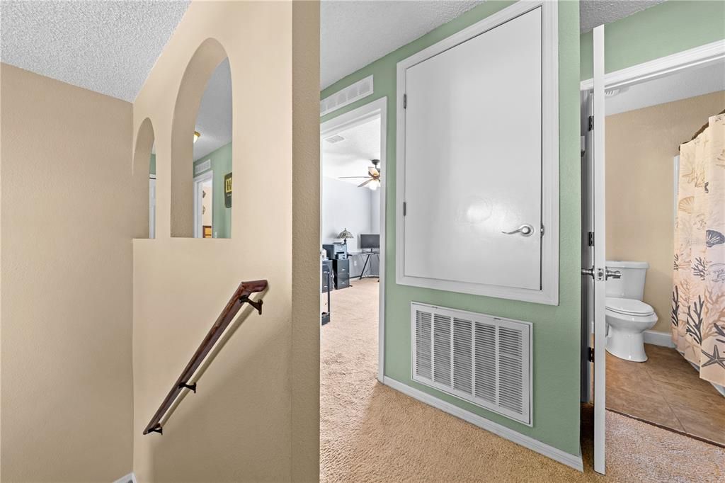 For Sale: $485,000 (4 beds, 2 baths, 2419 Square Feet)