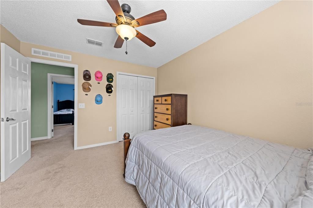 For Sale: $485,000 (4 beds, 2 baths, 2419 Square Feet)