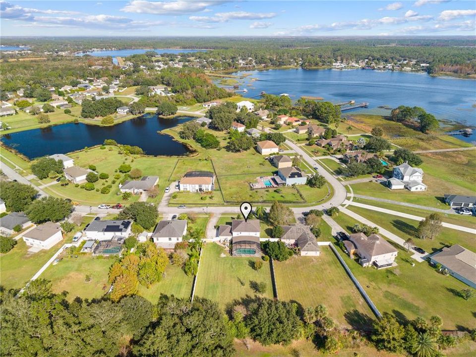 For Sale: $485,000 (4 beds, 2 baths, 2419 Square Feet)