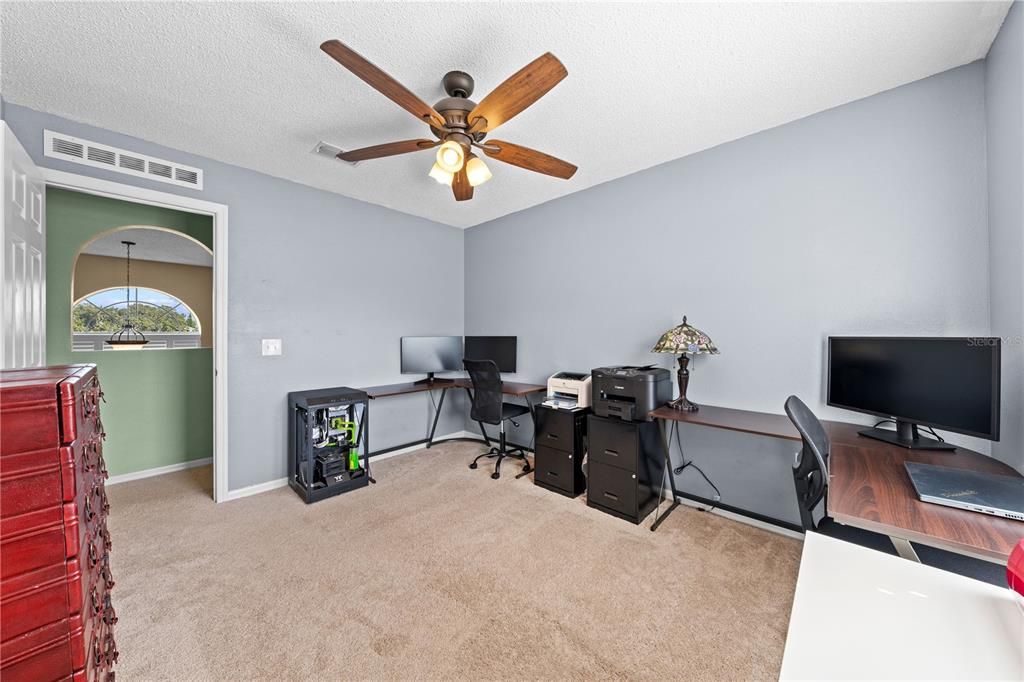 For Sale: $485,000 (4 beds, 2 baths, 2419 Square Feet)