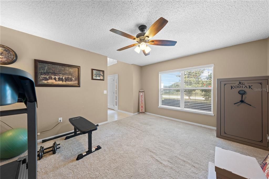 For Sale: $485,000 (4 beds, 2 baths, 2419 Square Feet)