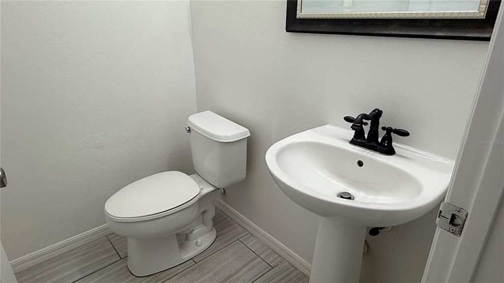 For Sale: $450,660 (5 beds, 3 baths, 3108 Square Feet)