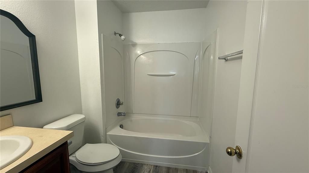 For Sale: $450,660 (5 beds, 3 baths, 3108 Square Feet)