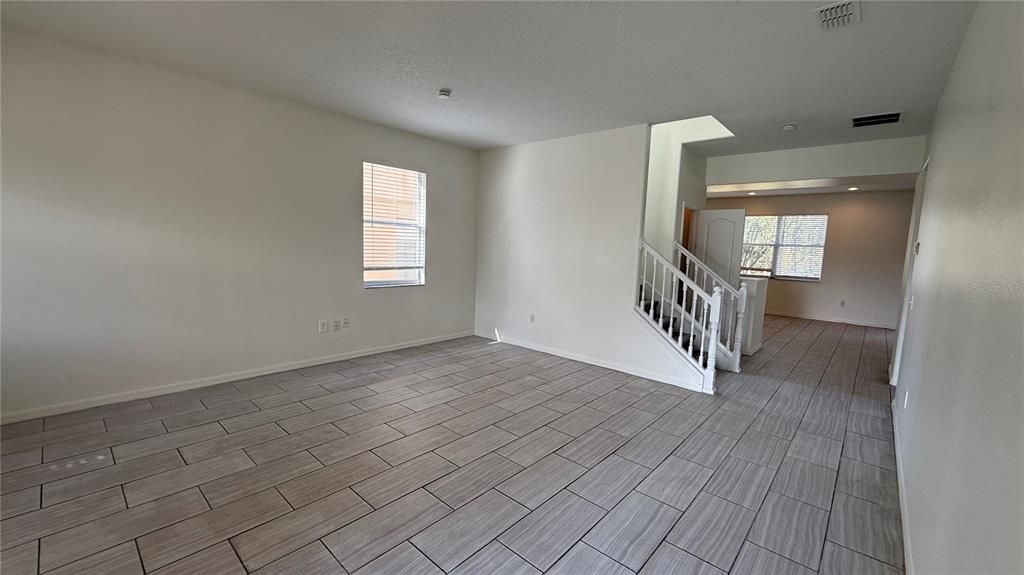 For Sale: $450,660 (5 beds, 3 baths, 3108 Square Feet)