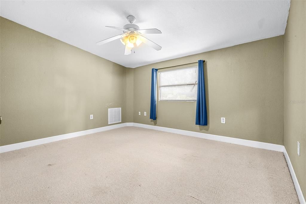 待售: $899,999 (5 贝兹, 5 浴室, 2552 平方英尺)