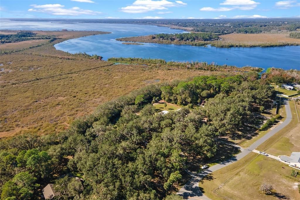 For Sale: $499,000 (3 beds, 2 baths, 1628 Square Feet)
