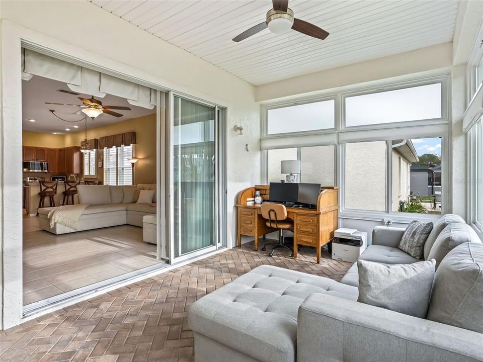 For Sale: $349,900 (3 beds, 2 baths, 1867 Square Feet)