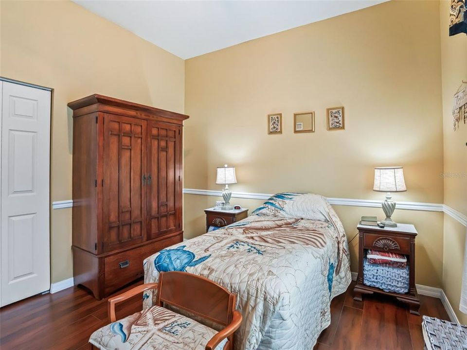 For Sale: $349,900 (3 beds, 2 baths, 1867 Square Feet)