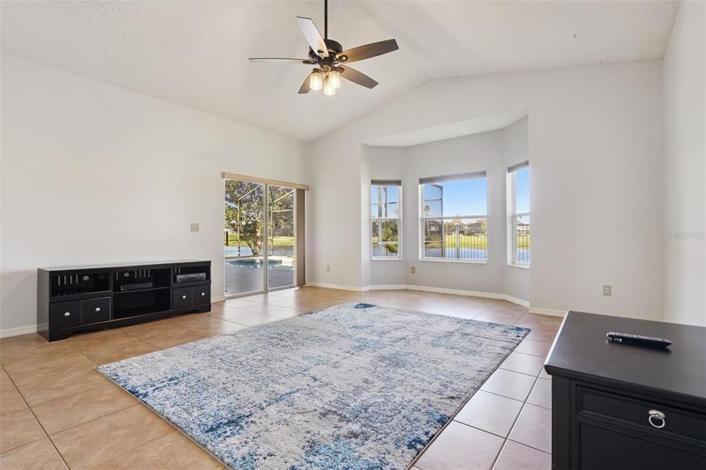 For Sale: $575,000 (4 beds, 2 baths, 2375 Square Feet)