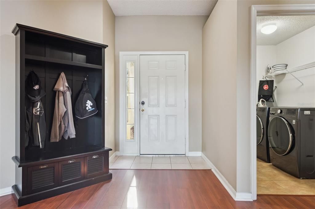 For Sale: $575,000 (4 beds, 2 baths, 2375 Square Feet)