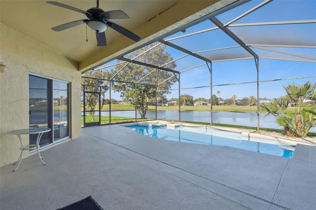 For Sale: $575,000 (4 beds, 2 baths, 2375 Square Feet)