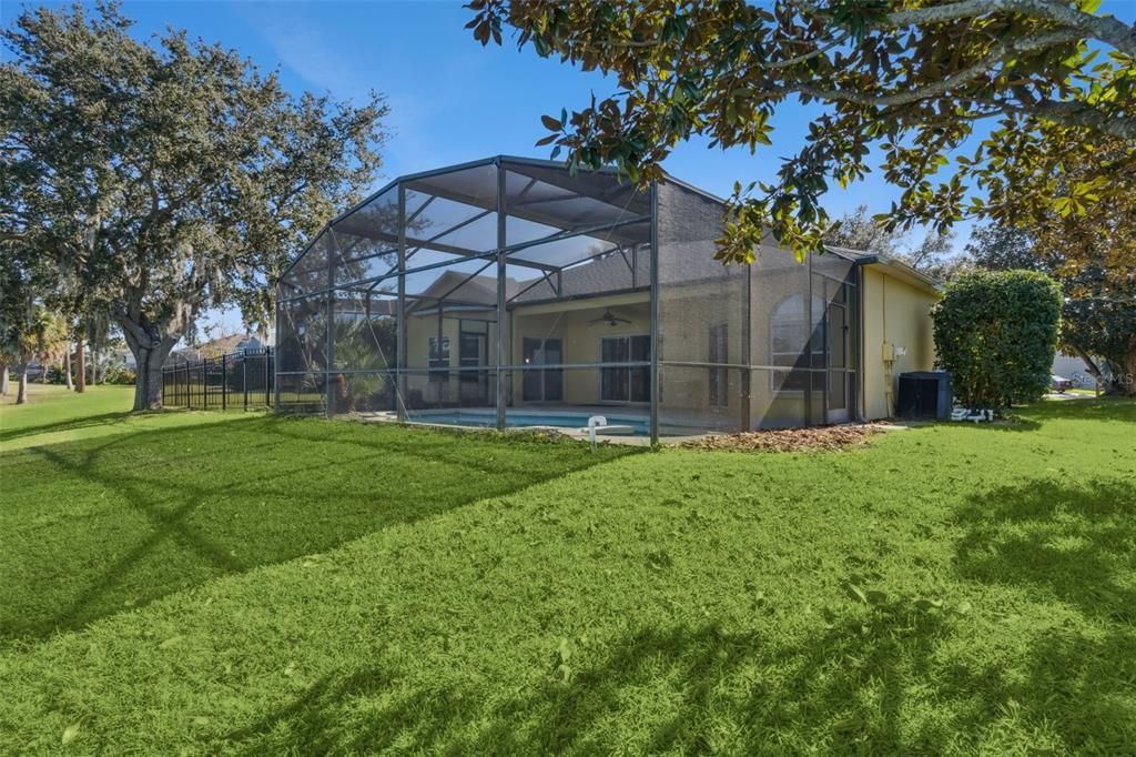 For Sale: $575,000 (4 beds, 2 baths, 2375 Square Feet)