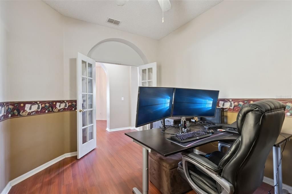 For Sale: $575,000 (4 beds, 2 baths, 2375 Square Feet)