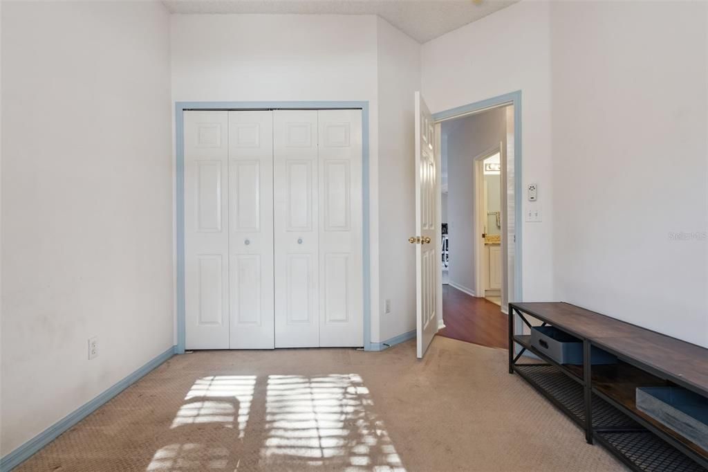 For Sale: $575,000 (4 beds, 2 baths, 2375 Square Feet)