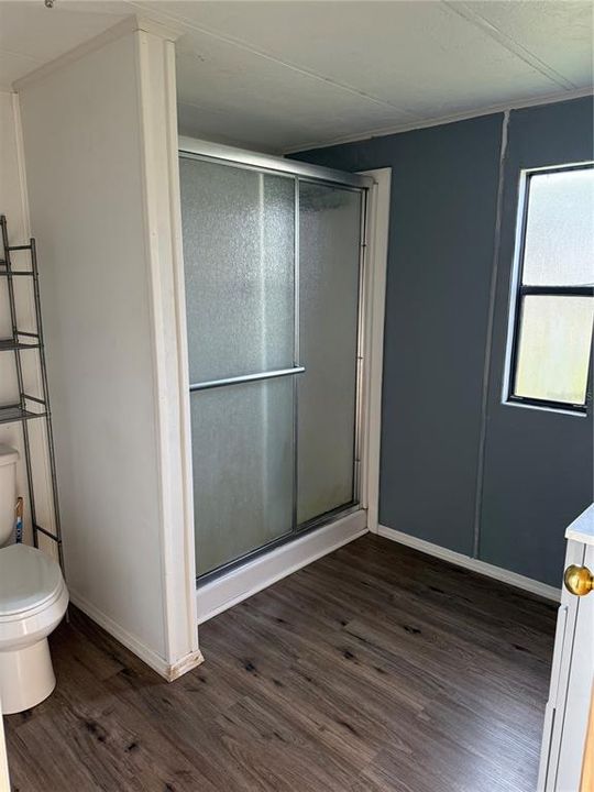 For Sale: $119,000 (2 beds, 1 baths, 796 Square Feet)