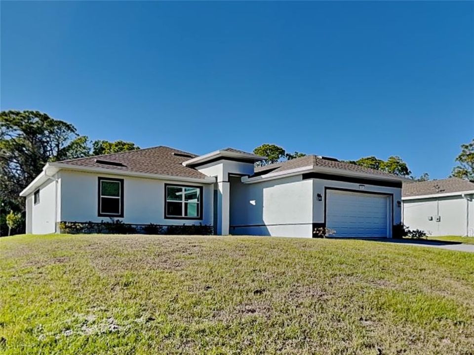 En Venta: $329,900 (4 camas, 2 baños, 1914 Pies cuadrados)