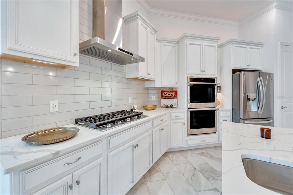 待售: $599,000 (4 贝兹, 3 浴室, 2625 平方英尺)