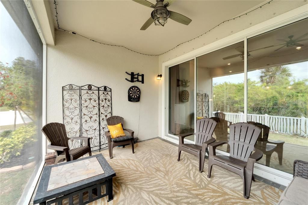 待售: $599,000 (4 贝兹, 3 浴室, 2625 平方英尺)