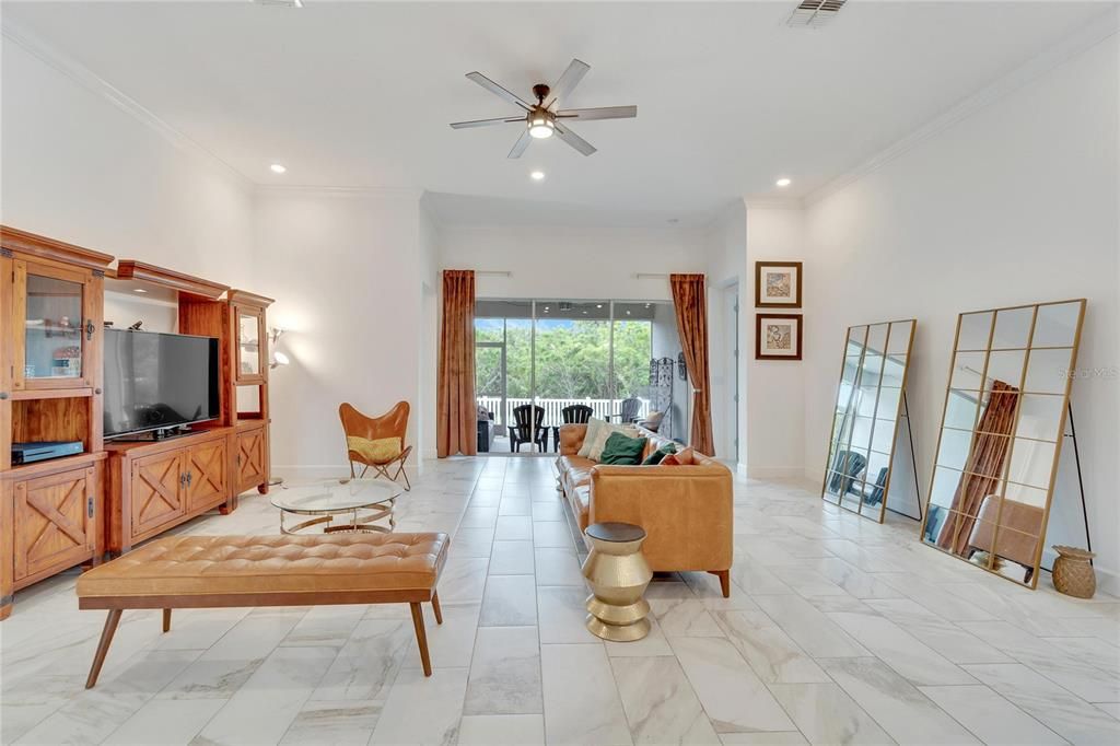 待售: $599,000 (4 贝兹, 3 浴室, 2625 平方英尺)